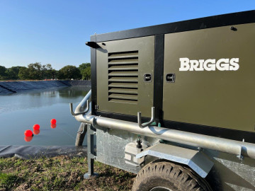 Pump with suction buoys